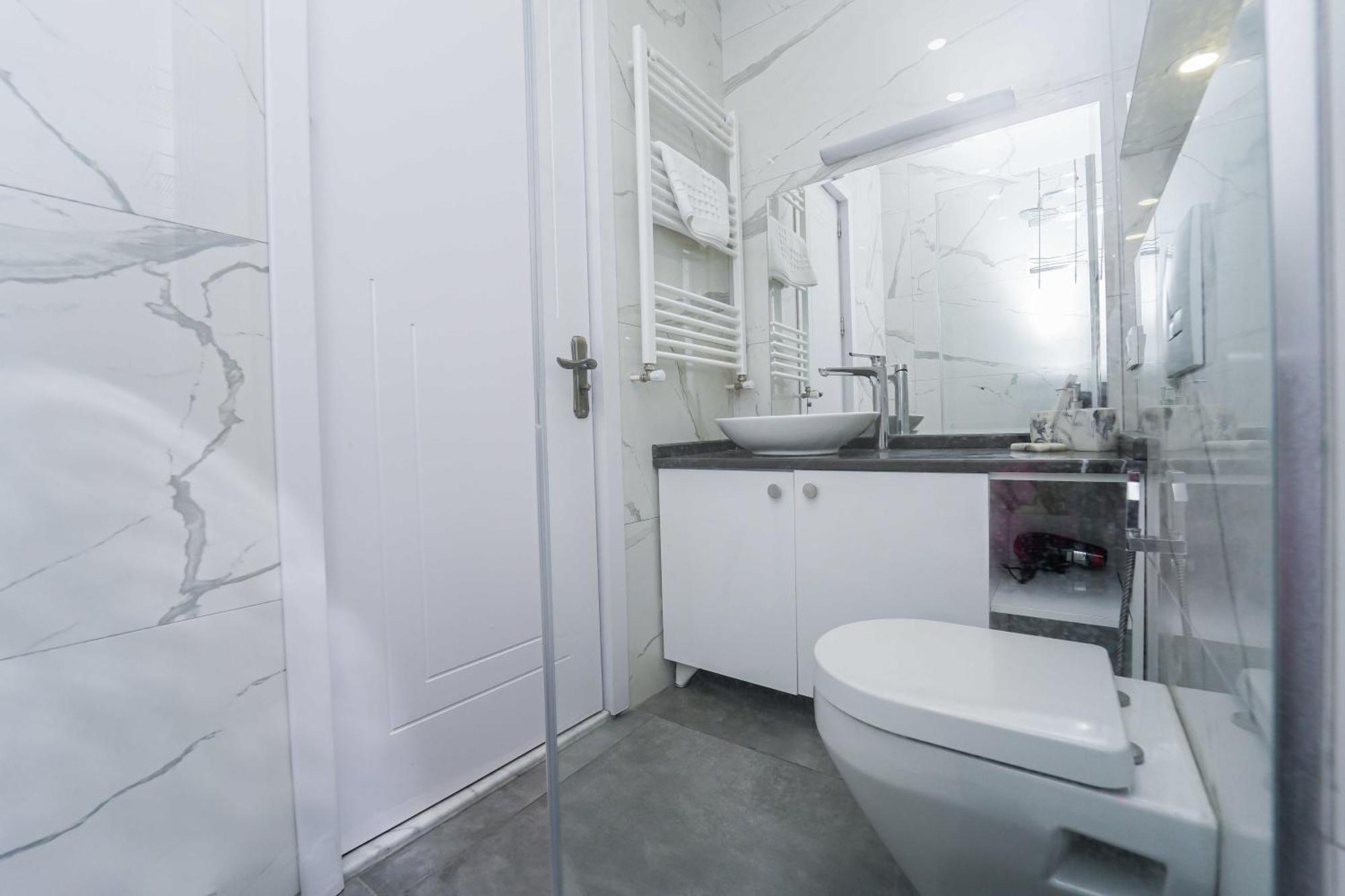Hotel Type Rooms On Avenue Melikishvili, City Center Тбилиси Екстериор снимка